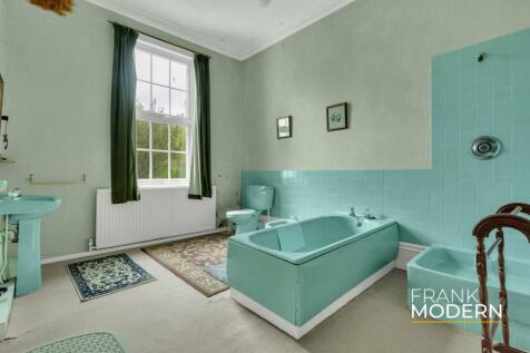 Bedroom One En-Suite