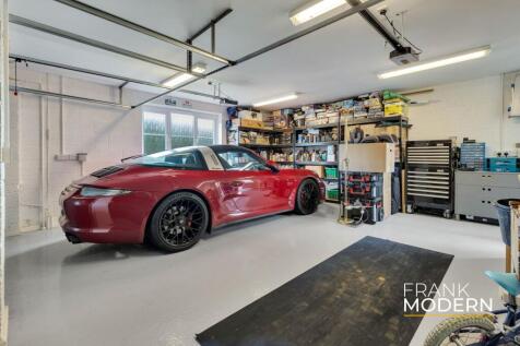 Double Garage