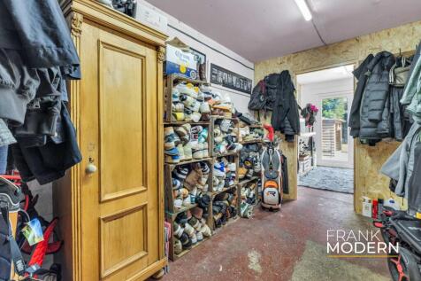 Cloak Room