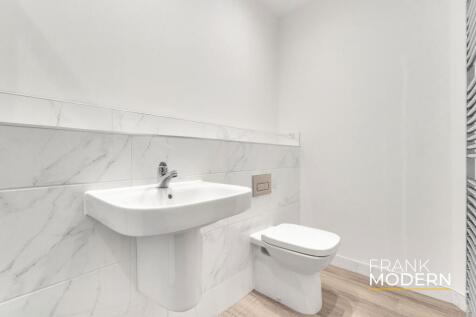 Bedroom Two En-Suite