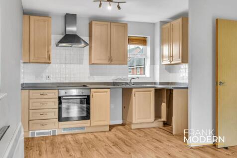 Living / Kitchen