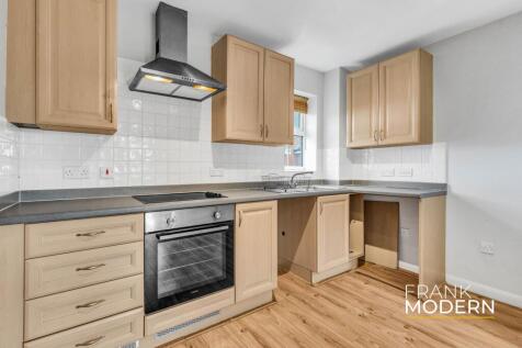 Living / Kitchen