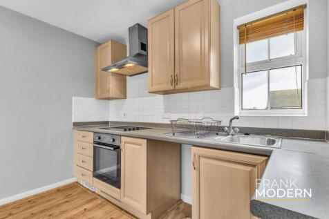 Living / Kitchen