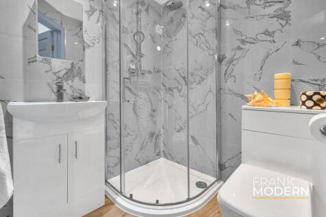 En-Suite (Bedroom Three)