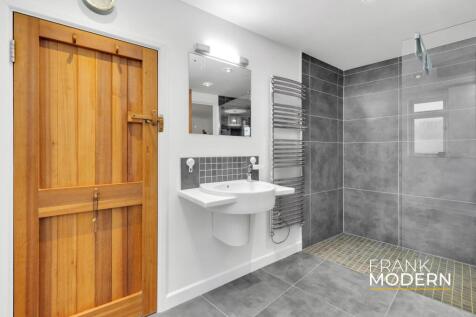 Shower / Utility Room