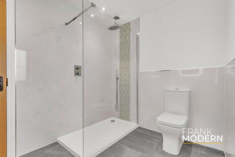 Bedroom Two En-Suite