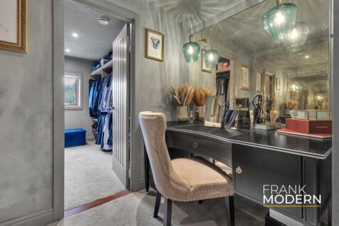 Dressing Area