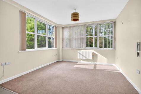 flat5trinitycourtsmall3