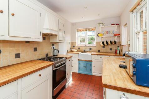 Kitchen/Breakfast rm