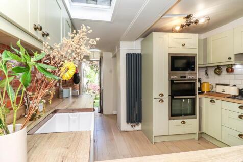 Kitchen/breakfast rm