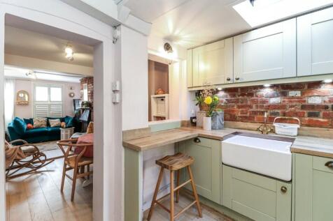 Kitchen/breakfast rm