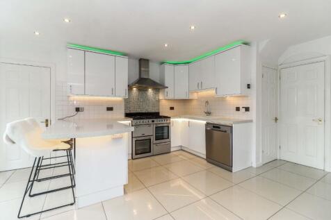 Kitchen/breakfast rm
