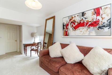Reception room 3