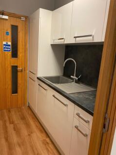 35 Blackmoor Road  kitchen.jpg