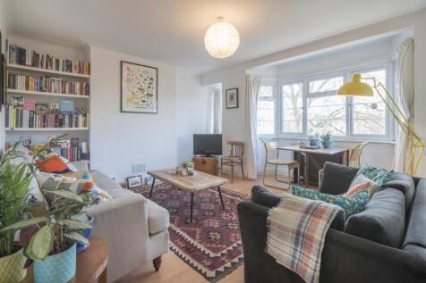 6_Howard_Court004.jpg