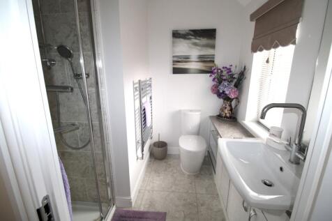 Master En-Suite