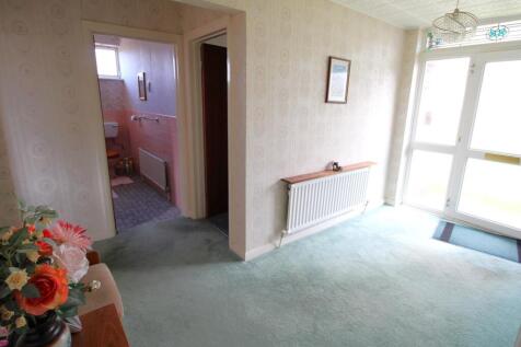 L Shaped Hallway