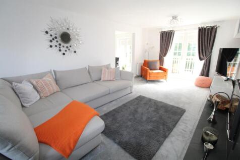 Open-Plan Lounge