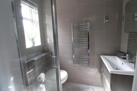 Bedroom 4 En-suite