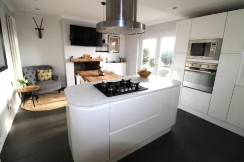 Open Plan Kitchen/ Diner/ Sitting Area