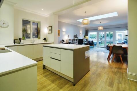 Living Kitchen