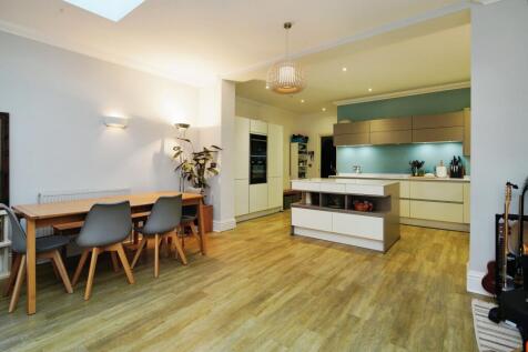 Living Kitchen