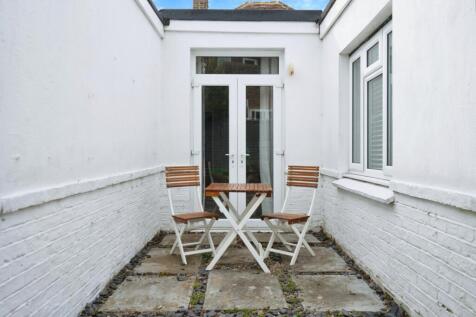 Property Image 16