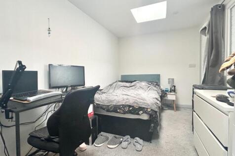 Bedroom 2025.jpg