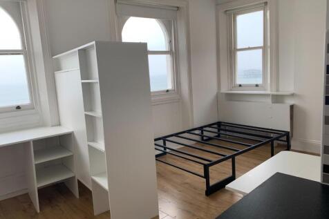 Flat 10 - 3.jpg
