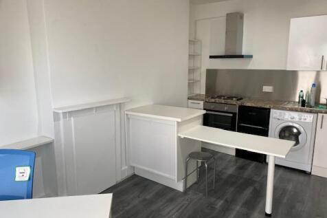 Flat 17 - 4.jpg