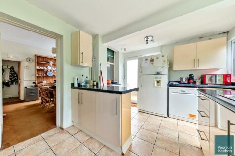 45 Langdale Gardens, BN3 4HL (10).jpg