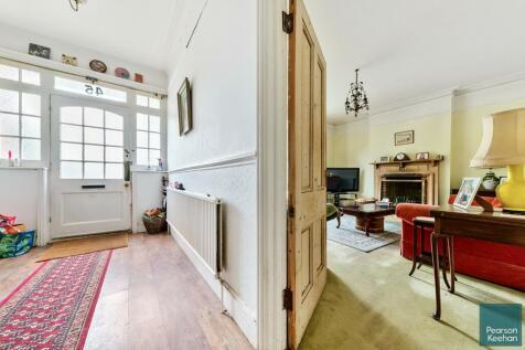 45 Langdale Gardens, BN3 4HL (4).jpg