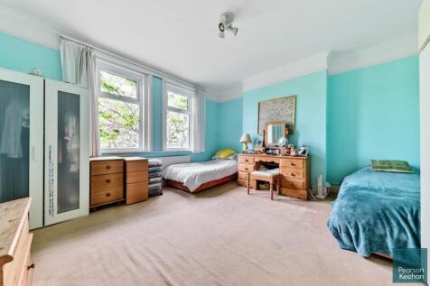 45 Langdale Gardens, BN3 4HL (1).jpg