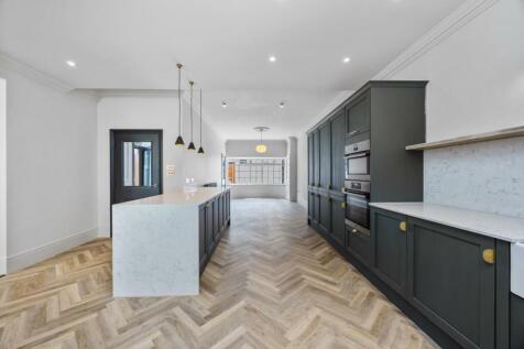 Brunswick Street West, 39-020.jpg