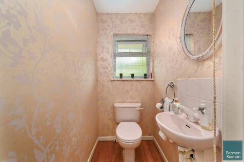 78 Shirley Drive, BN3 (10).jpg