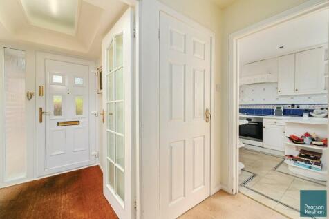 78 Shirley Drive, BN3 (26).jpg