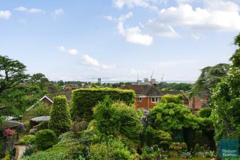 78 Shirley Drive, BN3 (48).jpg