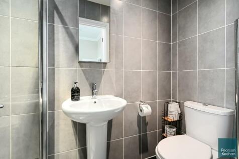 Girton House, Kingsway, Bn3 (8).jpg