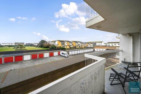 23 Pacific Court, Shoreham by Sea, BN43 (1).jpg