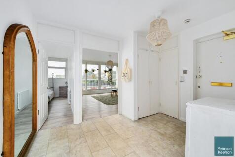 23 Pacific Court, Shoreham by Sea, BN43 (14).jpg
