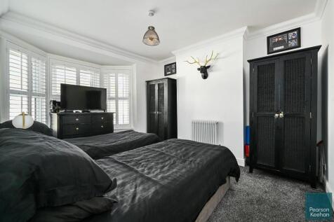 14 Wordsworth Street, BN3 (13).jpg