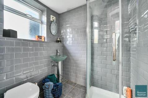 14 Wordsworth Street, BN3 (24).jpg