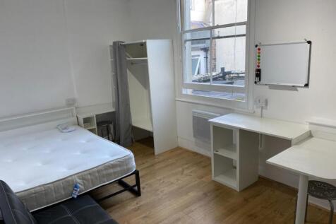 Flat 1a - 1.jpg