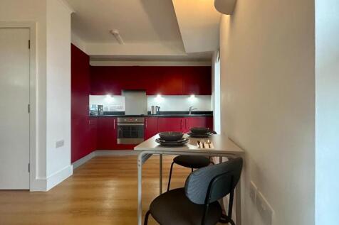 Breakfast Area:Kitchen.jpg