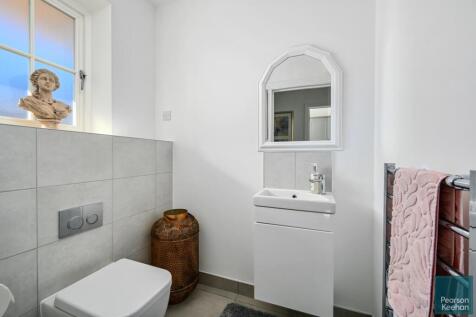 5 NICHOLSON PLACE - BN27FZ (16).jpg