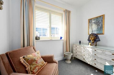 5 NICHOLSON PLACE - BN27FZ (23).jpg