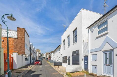 Brunswick Street West, 39-006.jpg