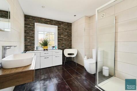 27 NEW ROAD - BN436RB - PHOTOS (21).jpg