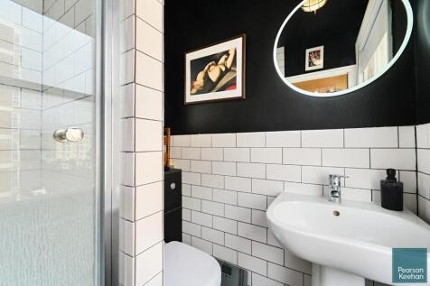 Flt 3, 5 St Catherine¿s Terrace, BN3 (19).jpg