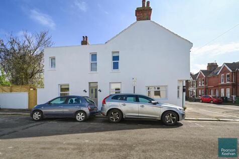 15-payne-avenue-bn3 (7).jpeg
